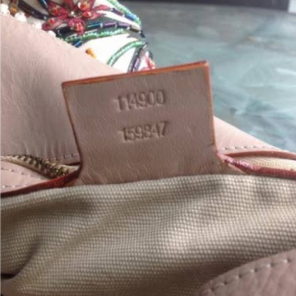 Rare authentic gucci sequin floral shoulder bag extra large - Picture 7 of 7